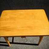 Baumann children's desk