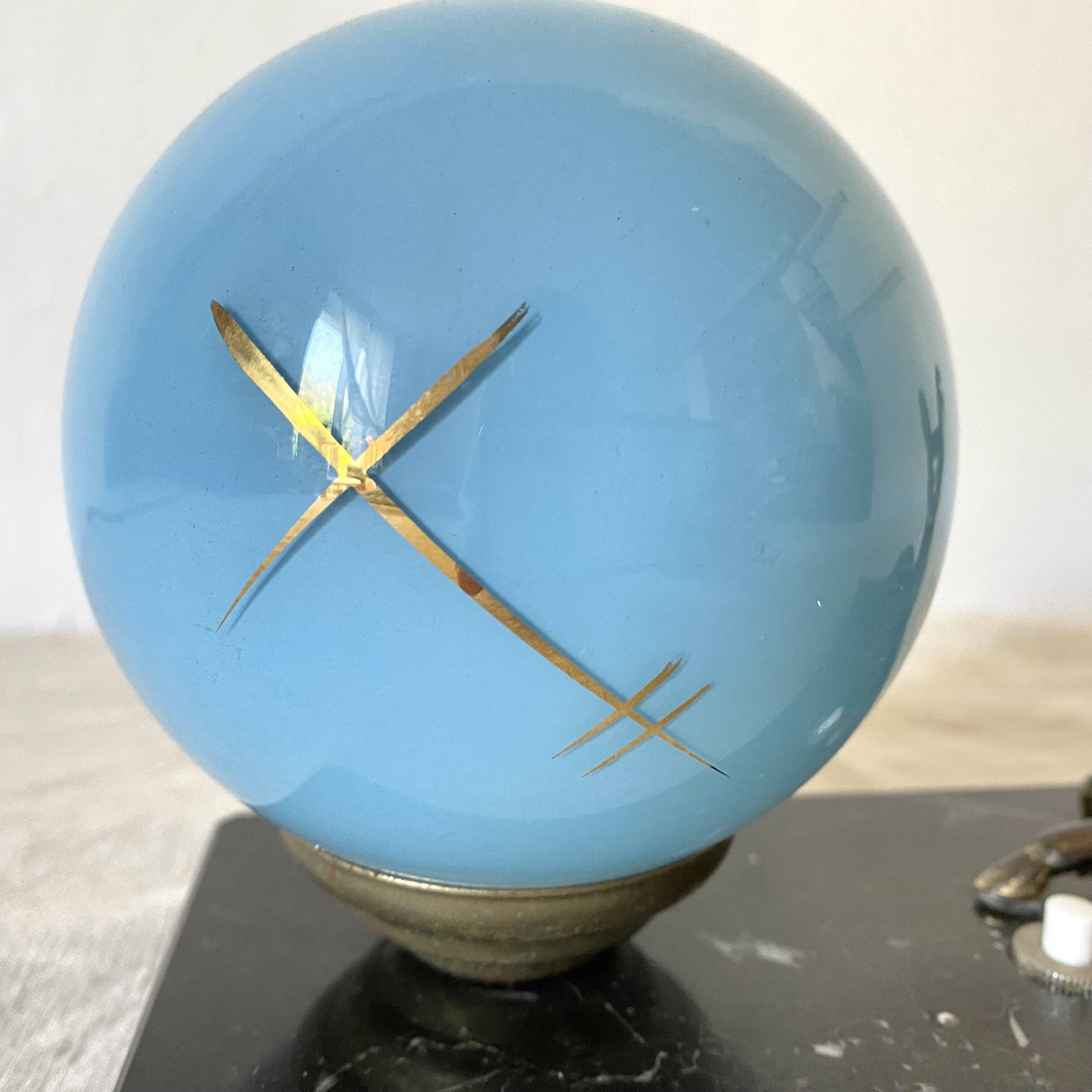 Lampe veilleuse art déco marbre et faon en régule
