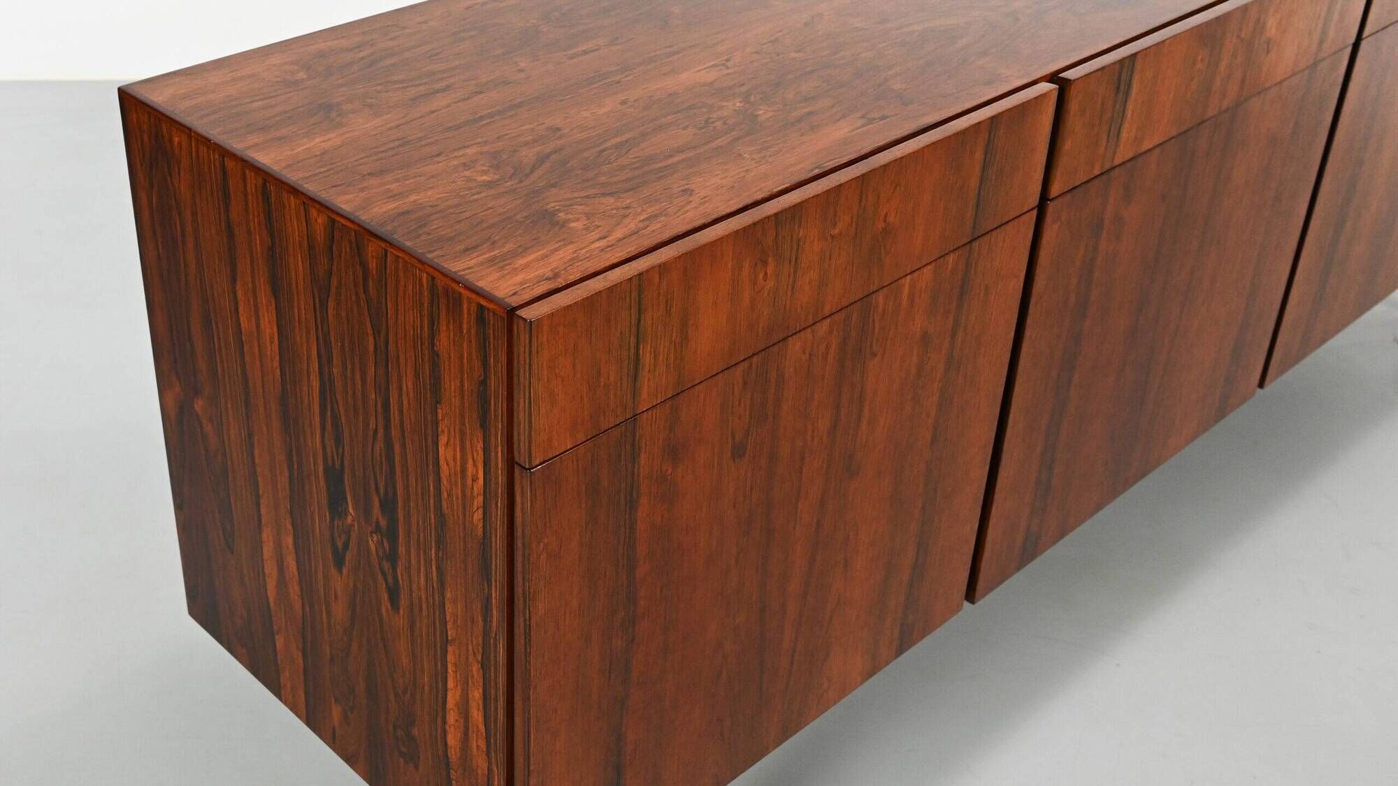Enfilade en palissandre Ib Kofod-Larsen, Danemark, c.1960