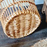 Wicker basket with compartments