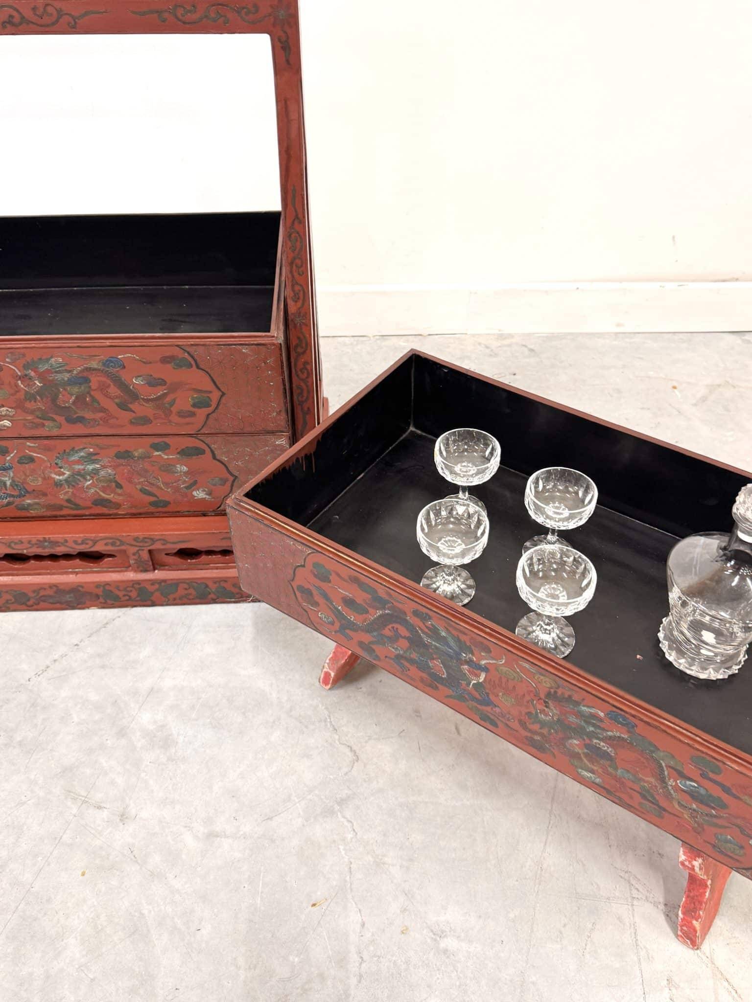 Chinese wedding chest, lacquered wood, hand-painted decoration