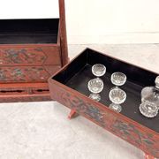 Coffre de mariage chinois, bois laqué, décor peint à la main