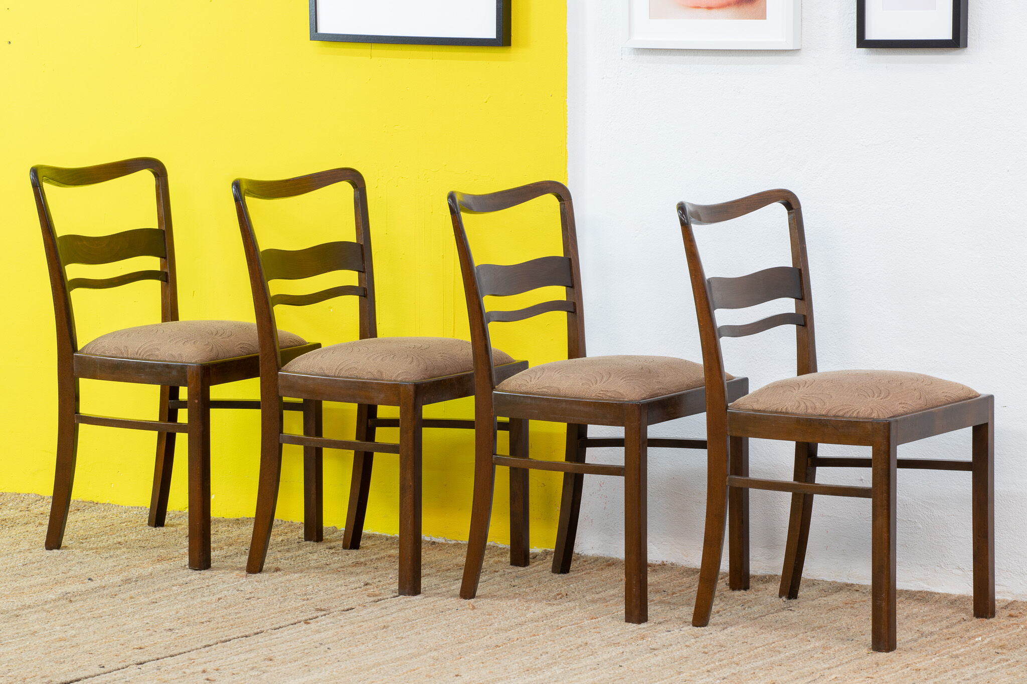Set of 4 vintage Scandinavian chairs – 45 cm