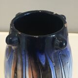 Vintage pot