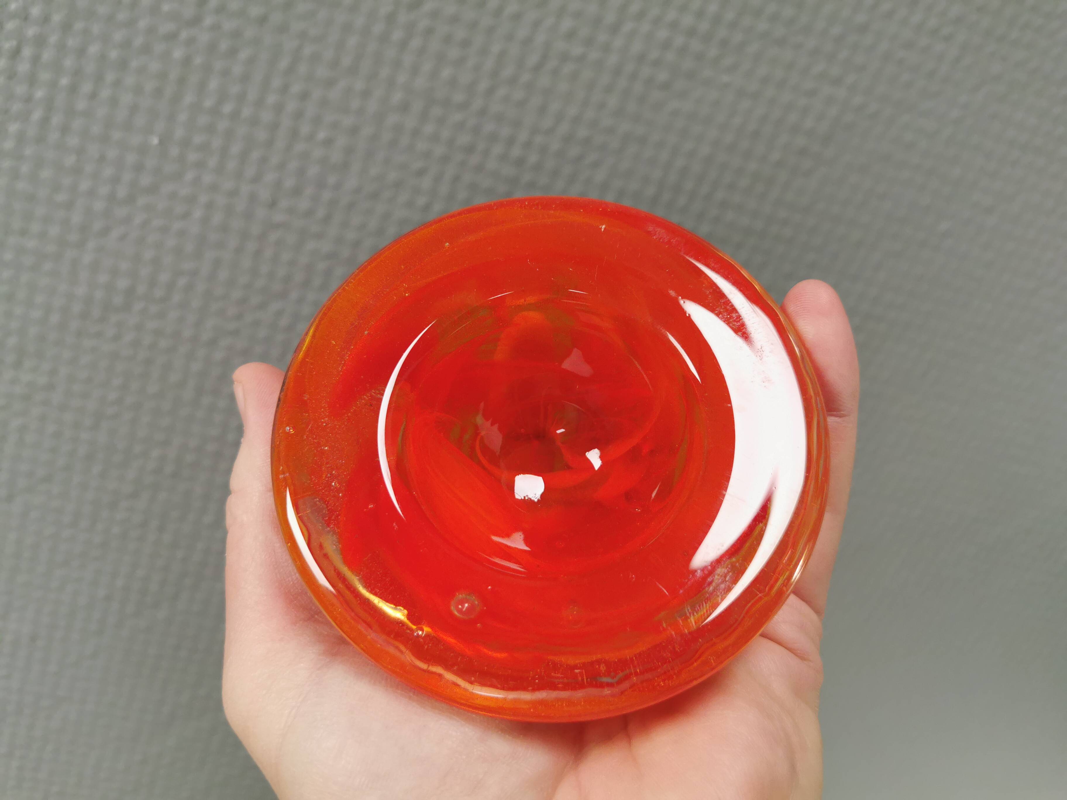 Beautiful candle holder by Kosta Boda, designed by Anna Ehrner in the 1990s