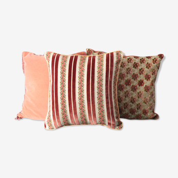 Velvet cushion of publisher furniture, pink cushion with flower of 40x40cm, 15 1/2",