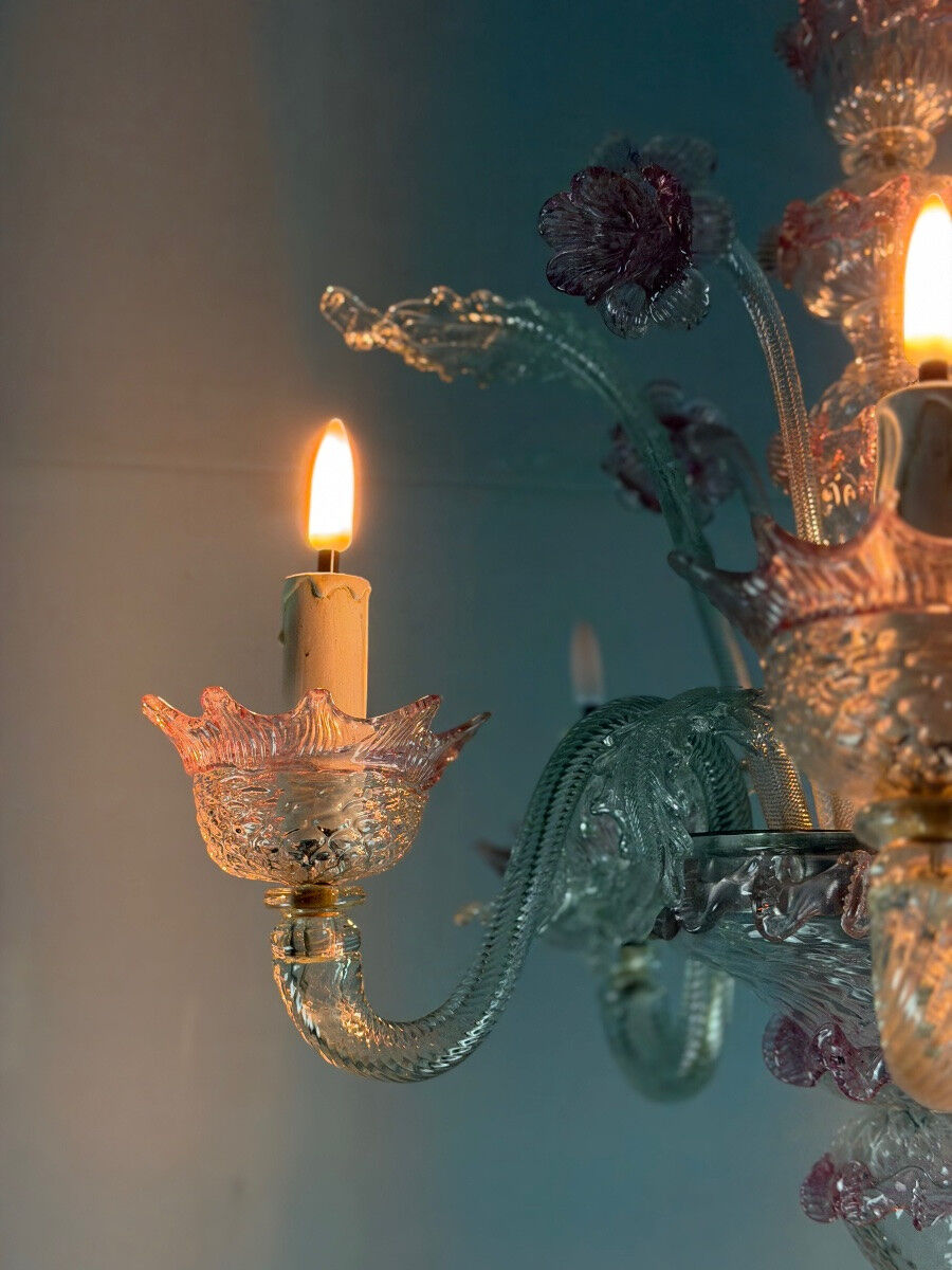 Small Venetian chandelier in colorless and red Murano glass, circa 1950