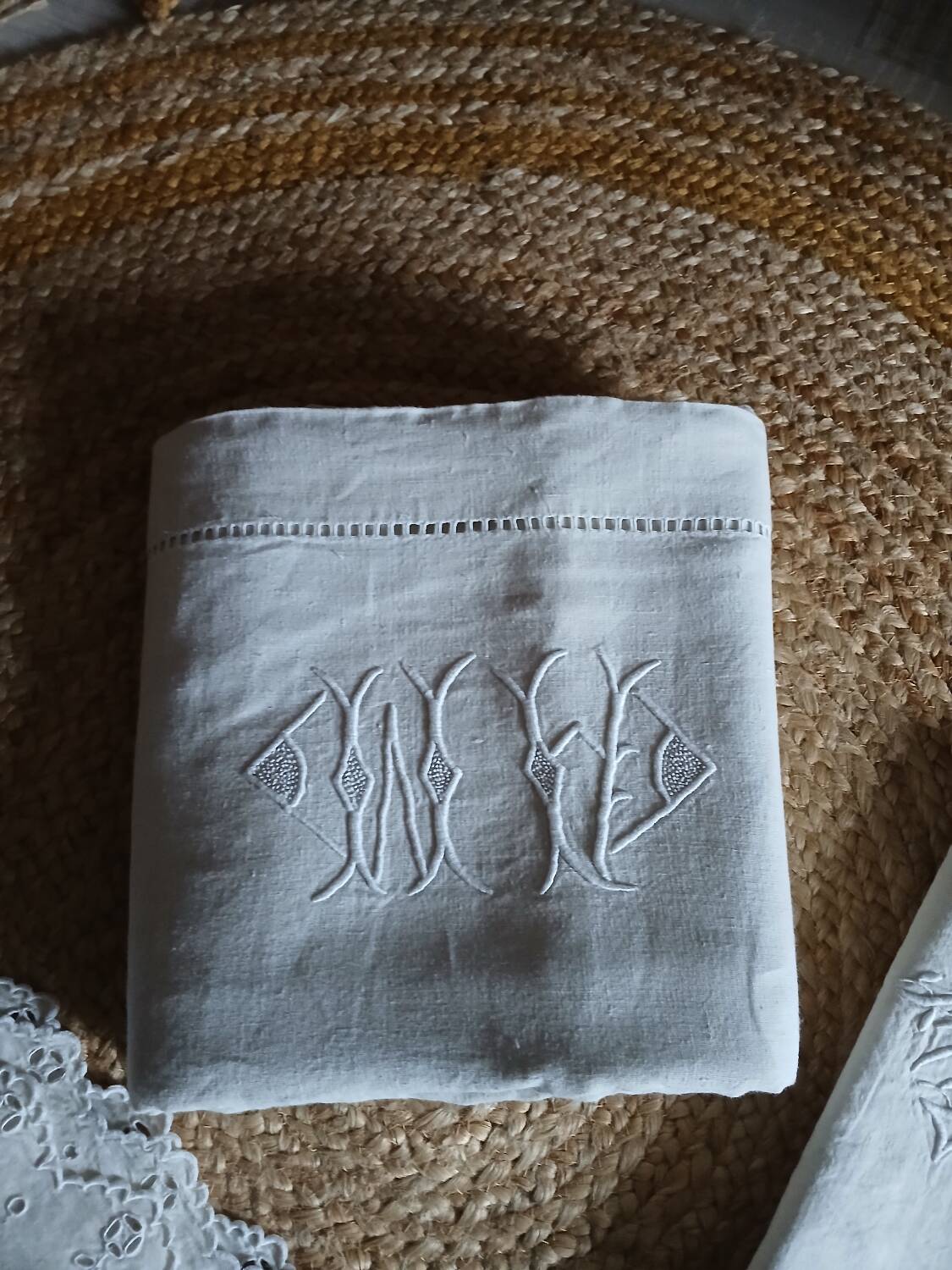 Antique flat sheet and 2 pillowcases set