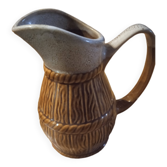 Pitcher