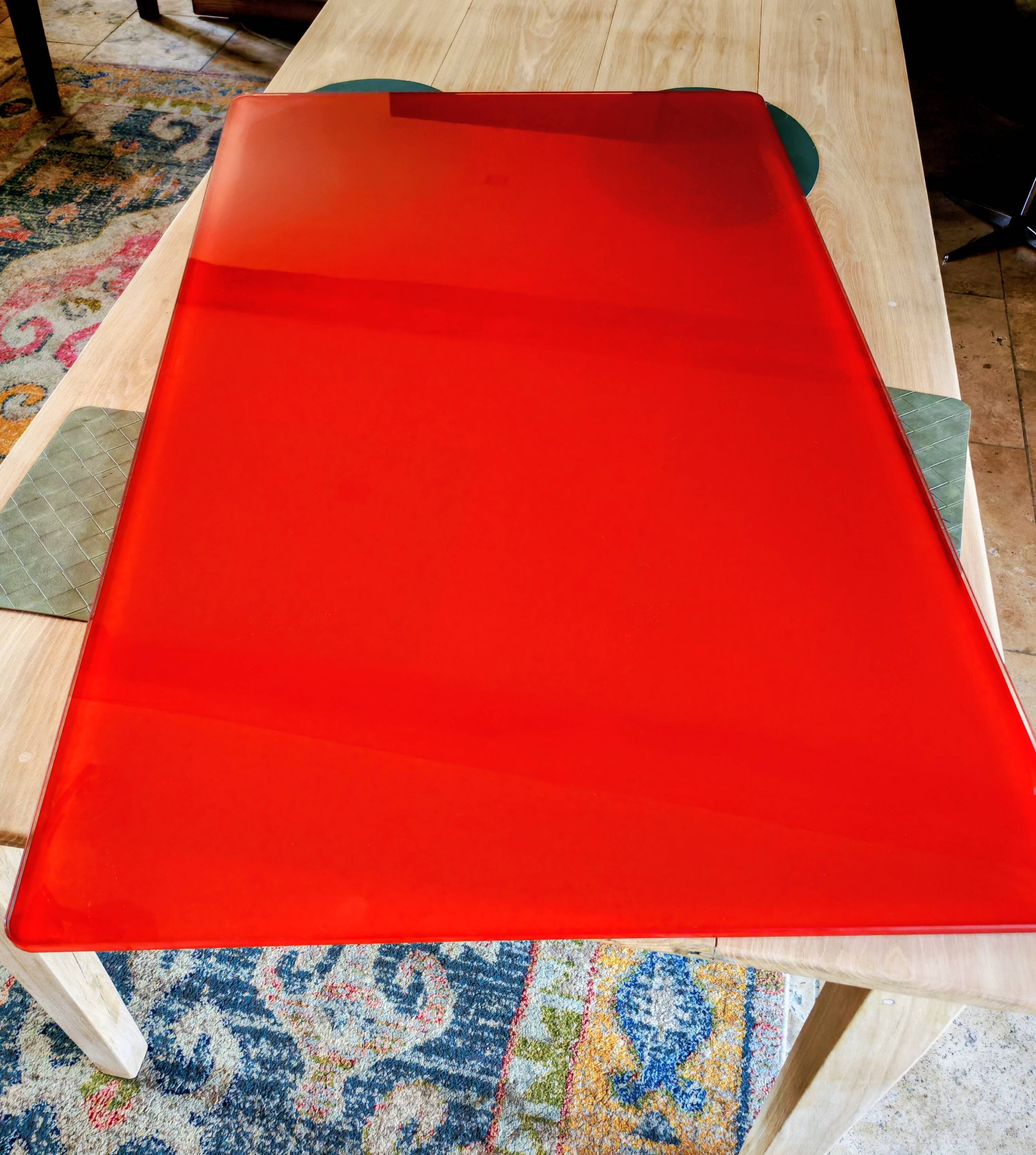 Table "floating" Space age 1970 Red Glass and Dove Tail - 140x80cm