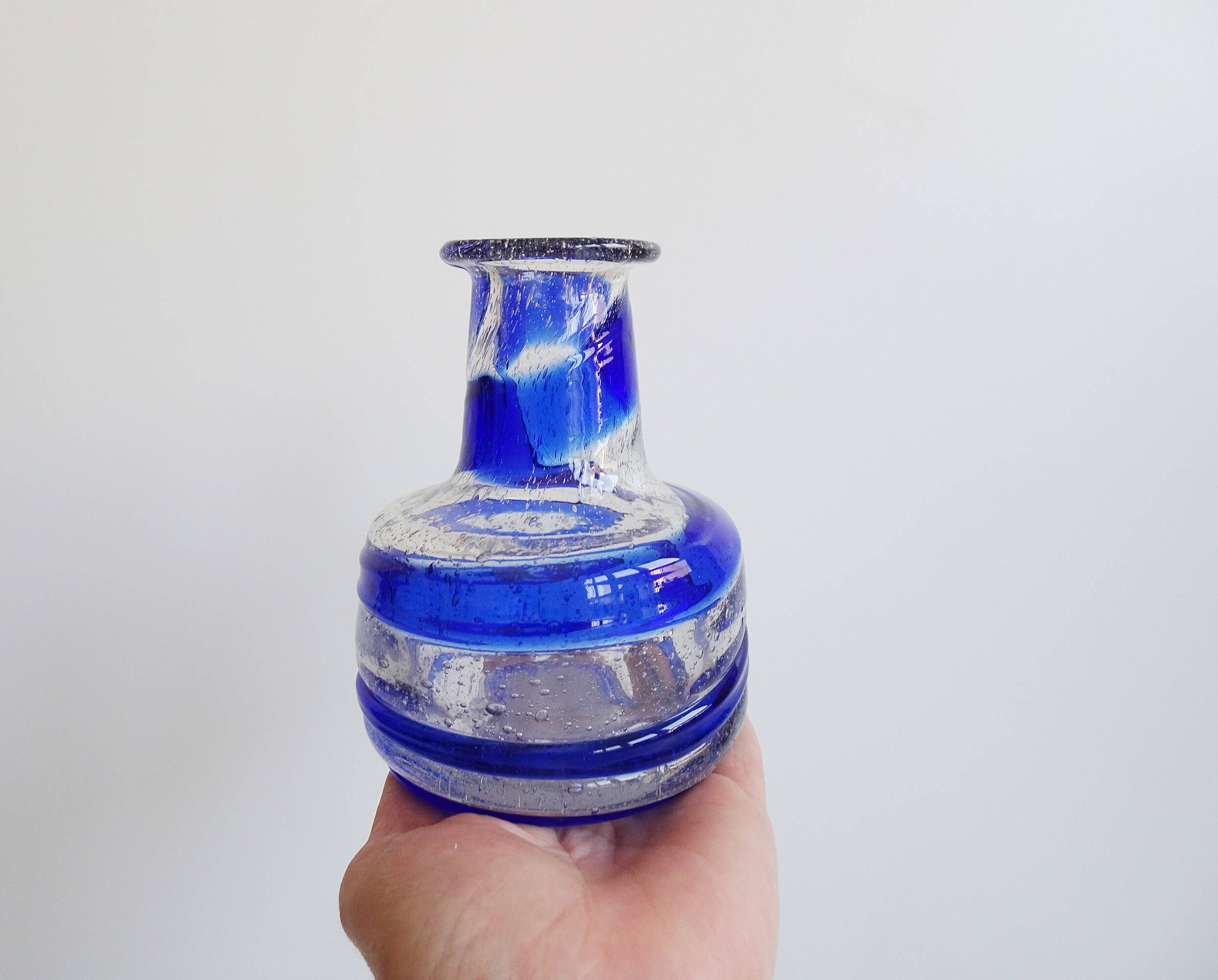 Vase tourbillon bleu