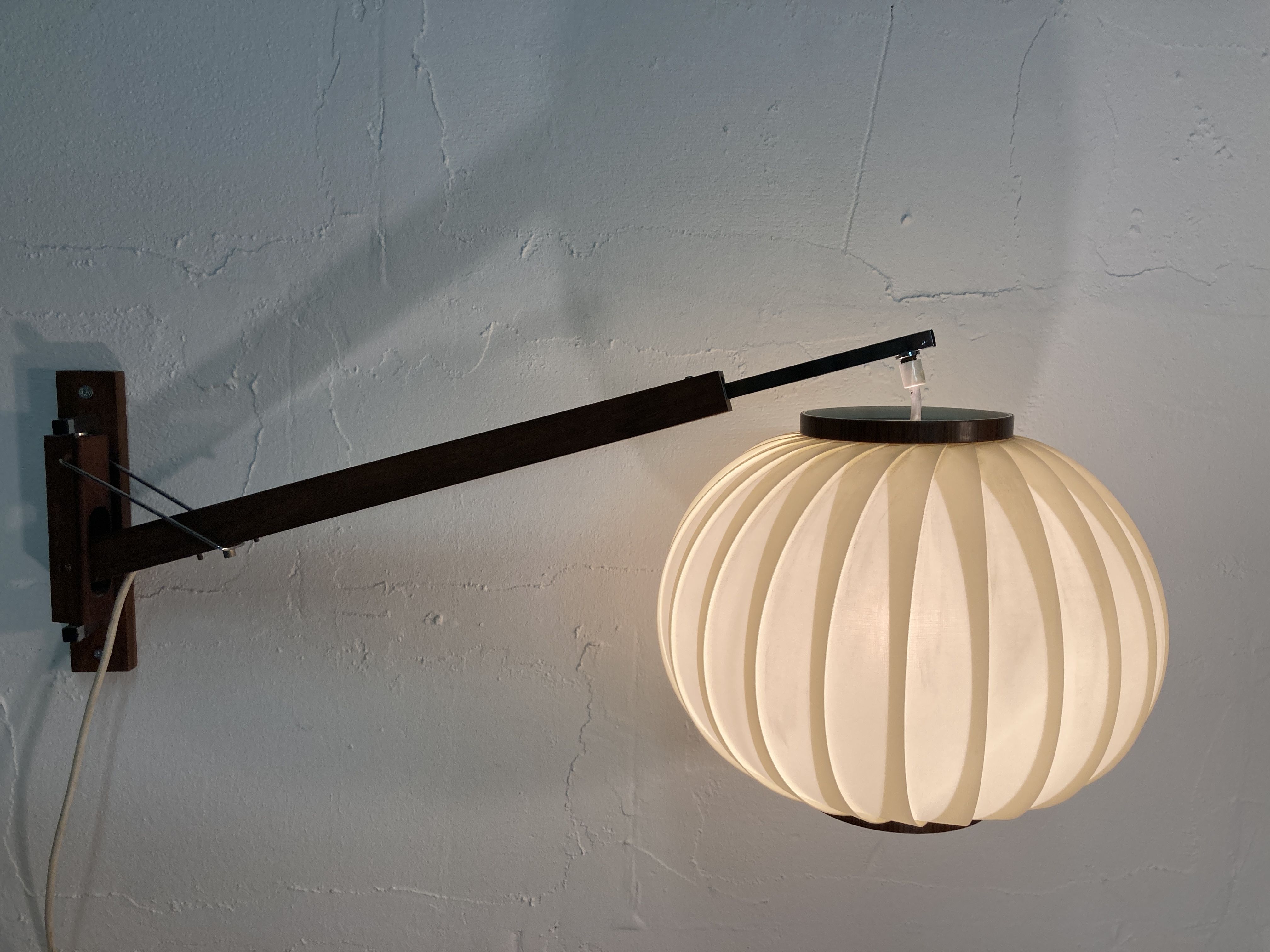 Midcentury swing wall lamp by Svend Aage Holm-Sørensen for HOLM-SØRENSEN & CO, 1950S