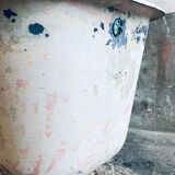 Cast iron bathtub eagle's feet