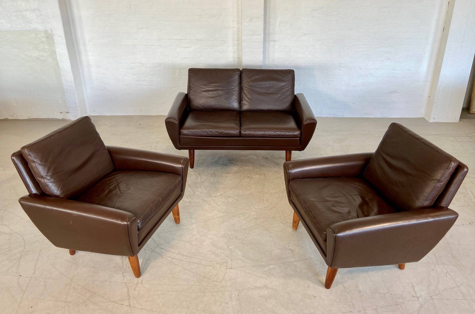 Vintage retro danish mid-century g. thams club chairs in coco brown leather