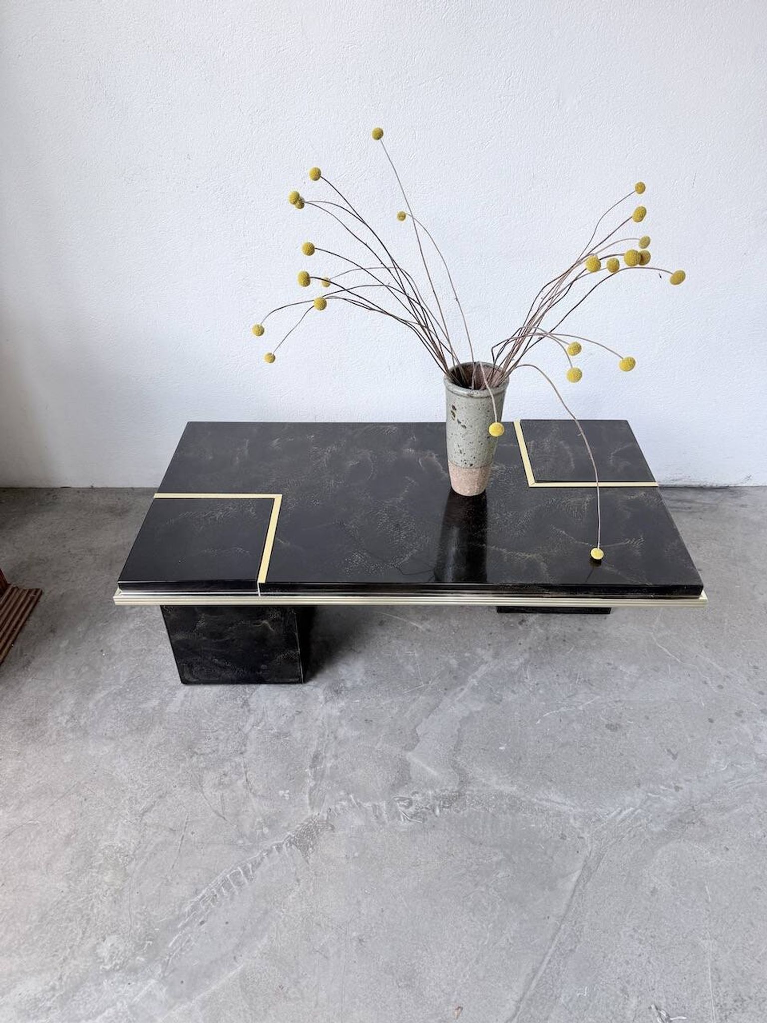 "Rizzo" lacquered and brass coffee-bar table from the 1970s.