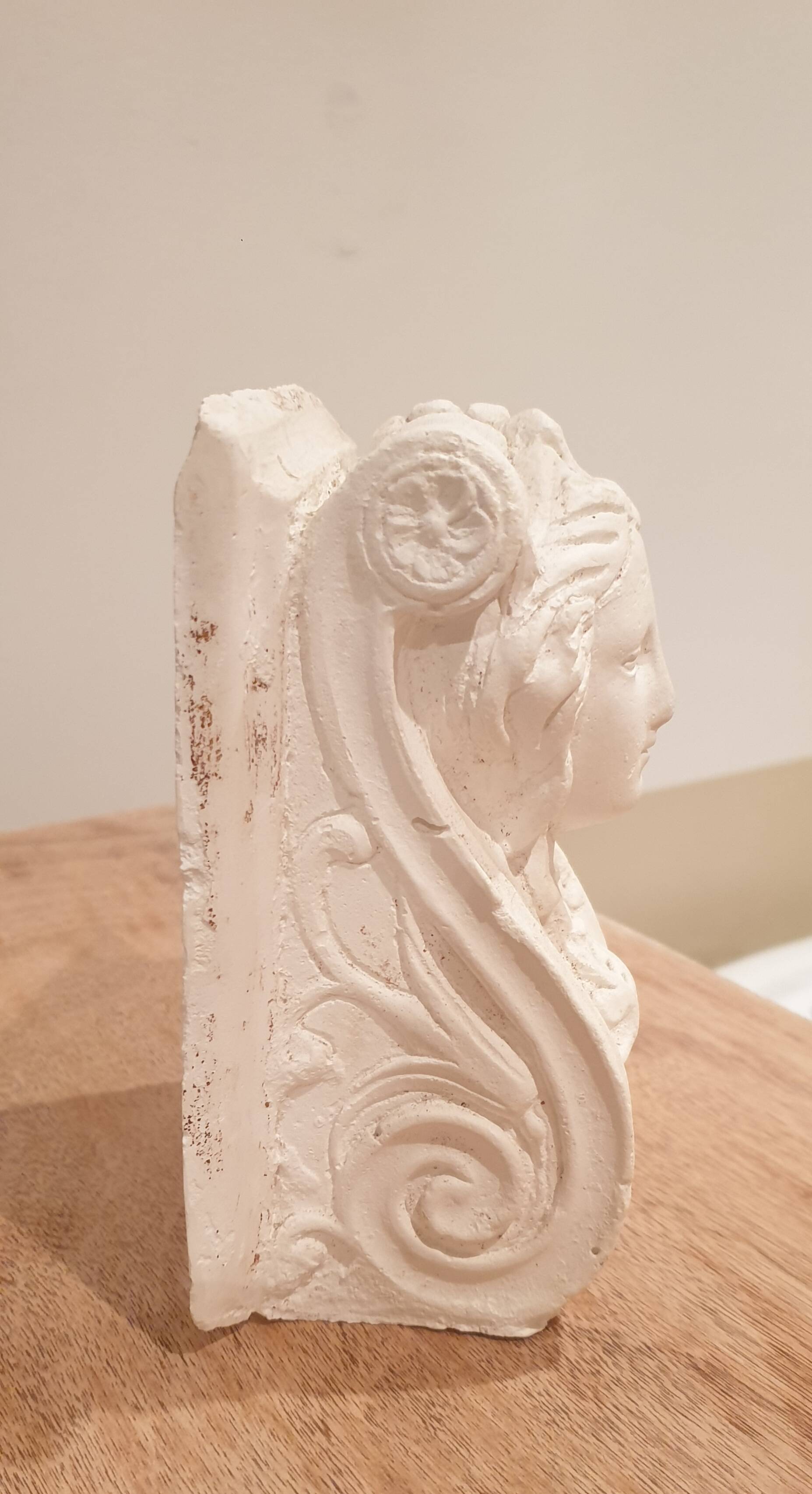 Sculpture element architecture plaster