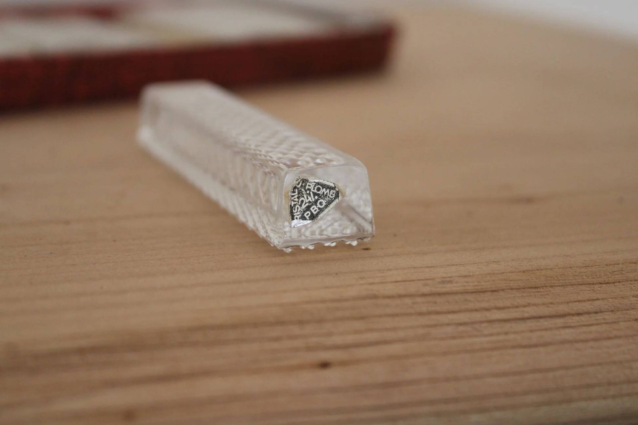 Set of 12 vintage cut lead crystal knife rests – Antique box