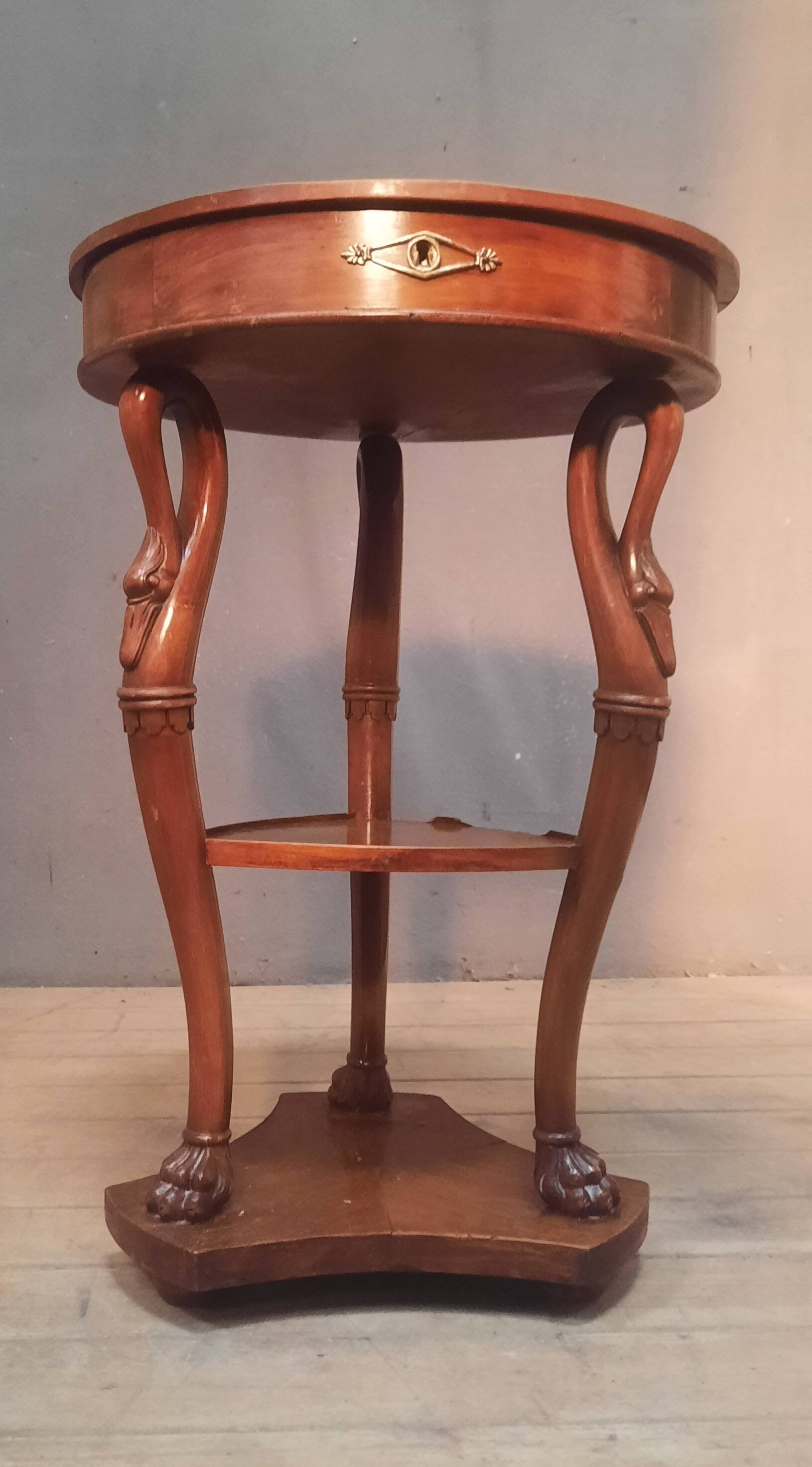 Side table with a swan neck.
