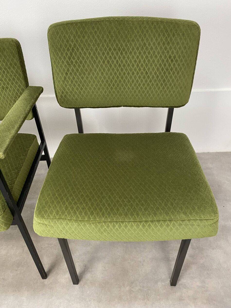 2 chairs and 1 office armchair from the 1950s in green velvet and black metal.