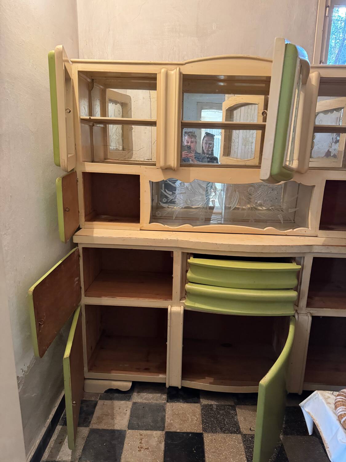 Hungarian Art Deco green and cream kitchen cabinet with glass doors, 1940s