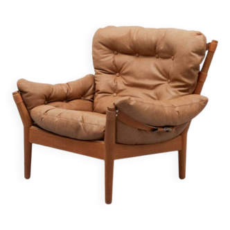 Lounge chair model 4521 Magnus Olesen