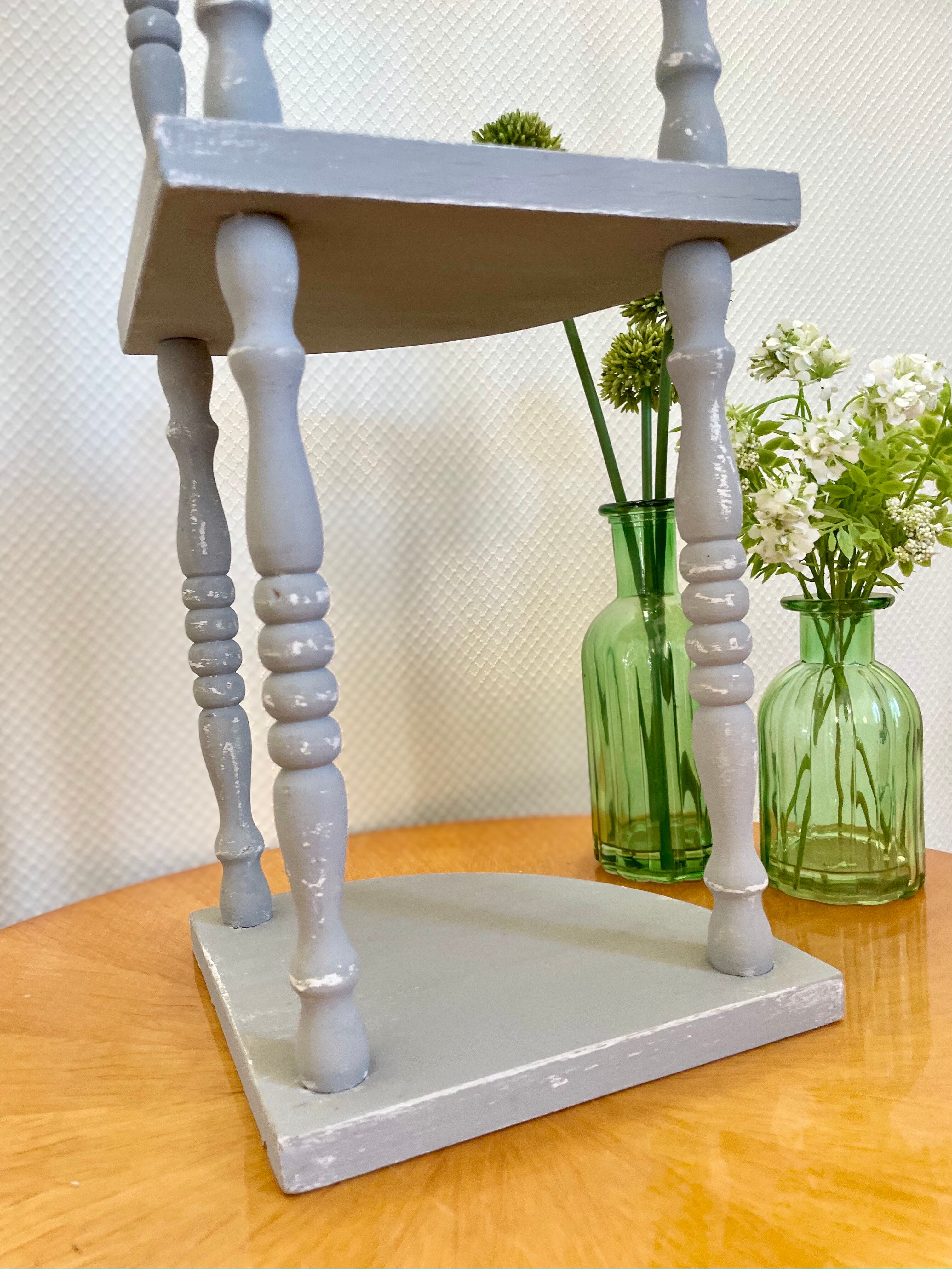 Etagère d'angle ancienne patine gris