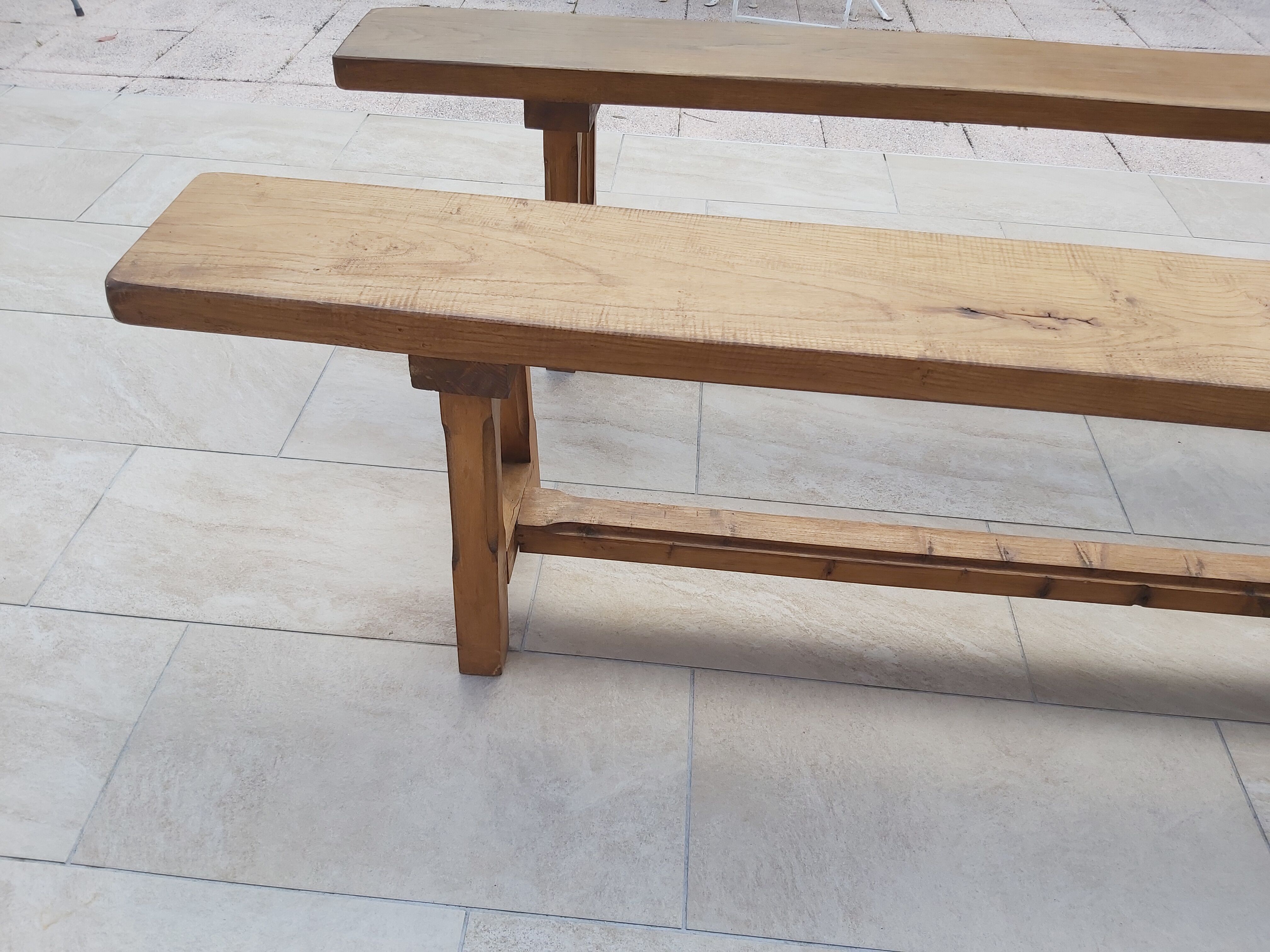 Paire de bancs de ferme 2m50