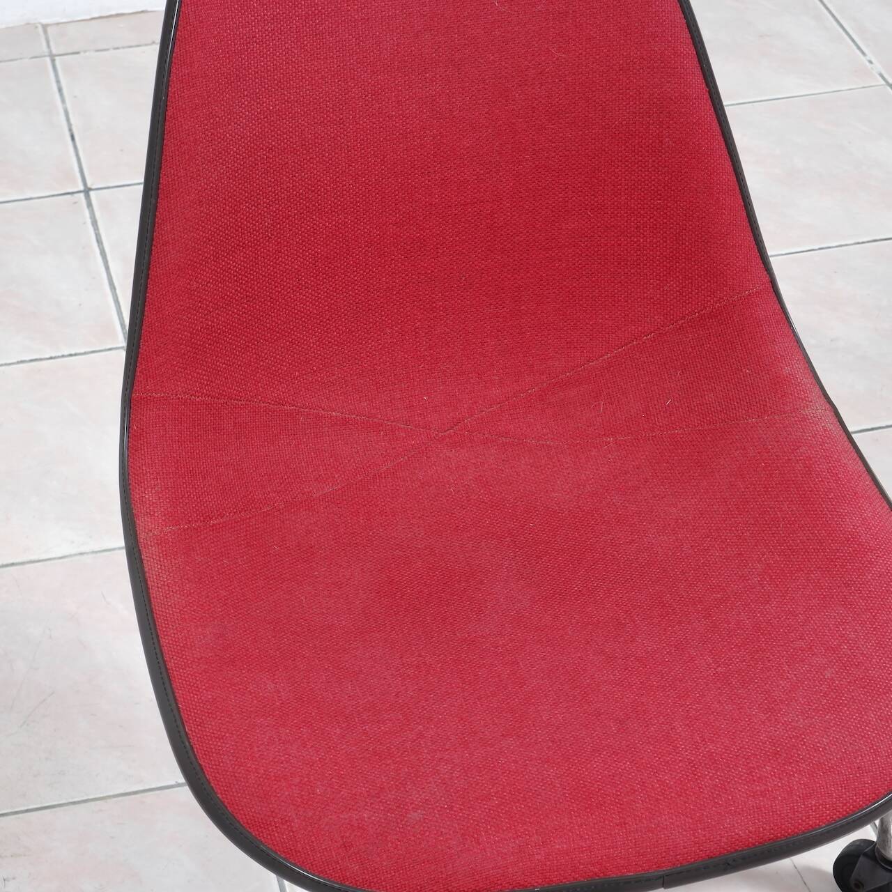 Chaise pivotante PSCC Eames pour Herman Miller