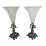 Paire de vases cornet en cristal taillé et bronze
