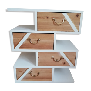 Meuble à tiroirs