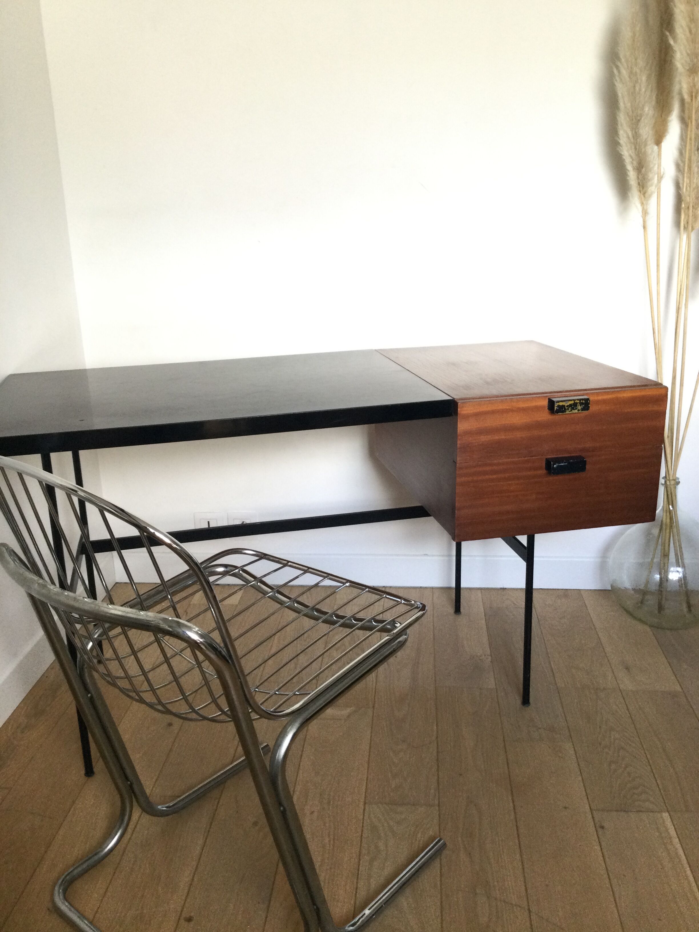 Bureau Pierre Paulin CM141