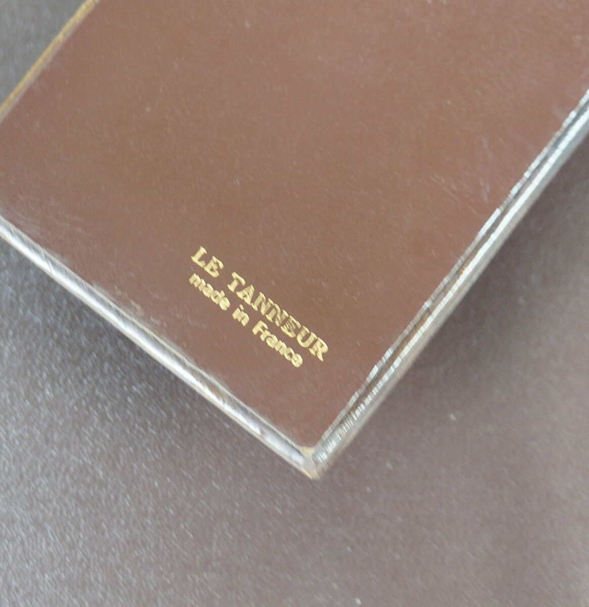 Office kit by Le Tanneur