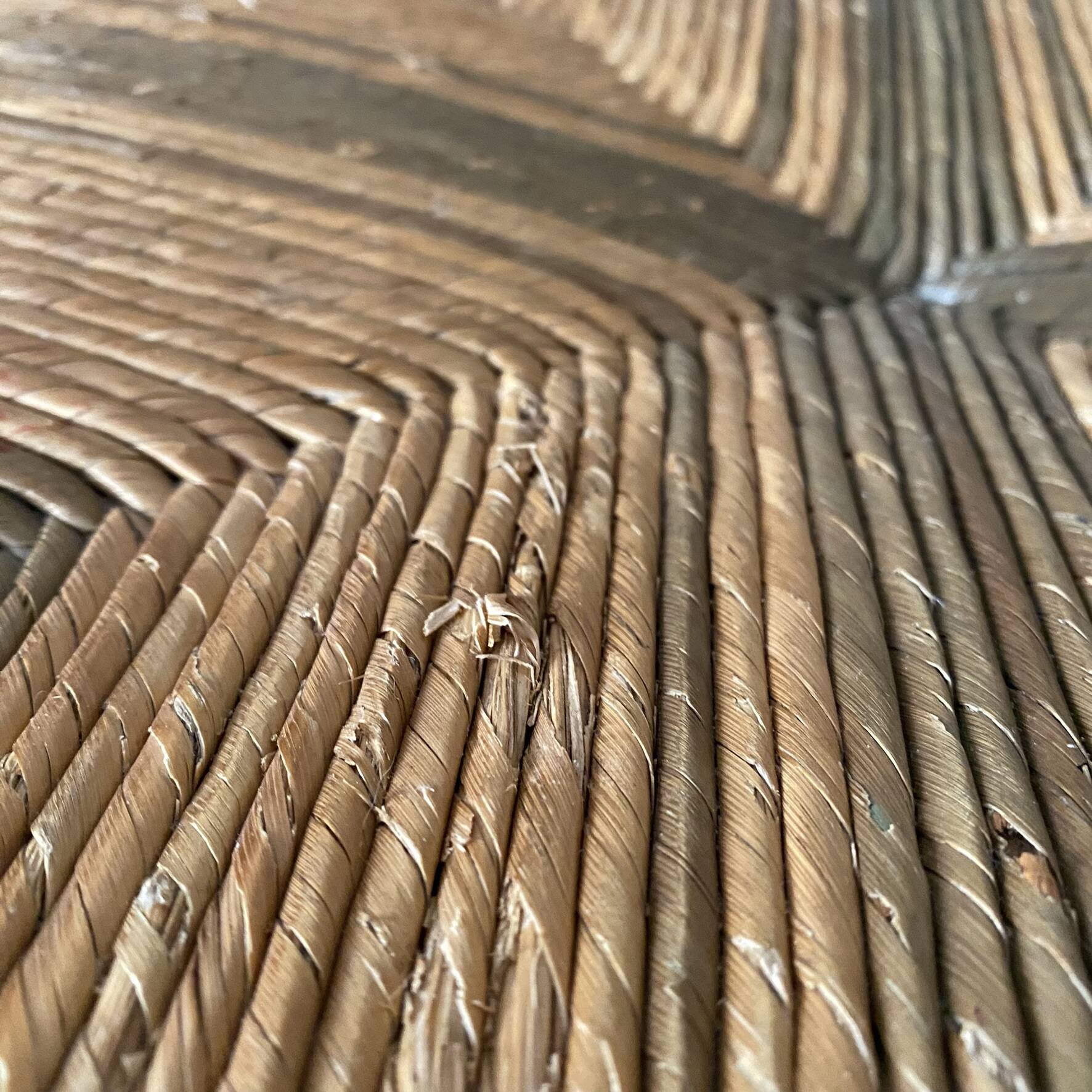 Corner chair in straw and turned wood, fireside chair.