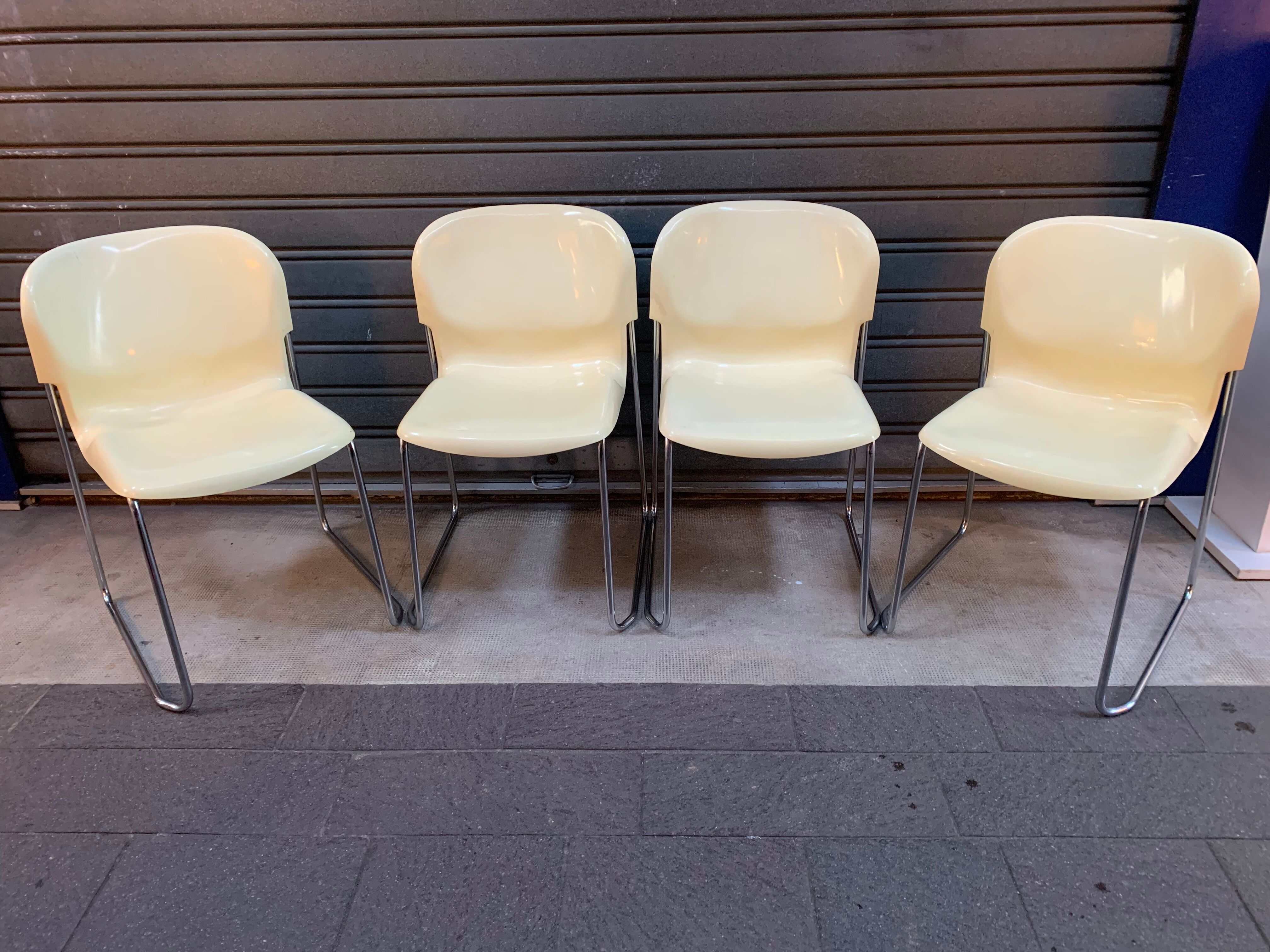 Set of 4 chairs 70s Gerd Lange beige