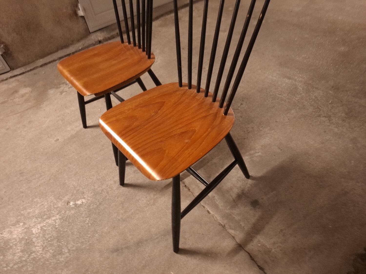 2 chaises Scandinaves , Sven Éric Fryklund