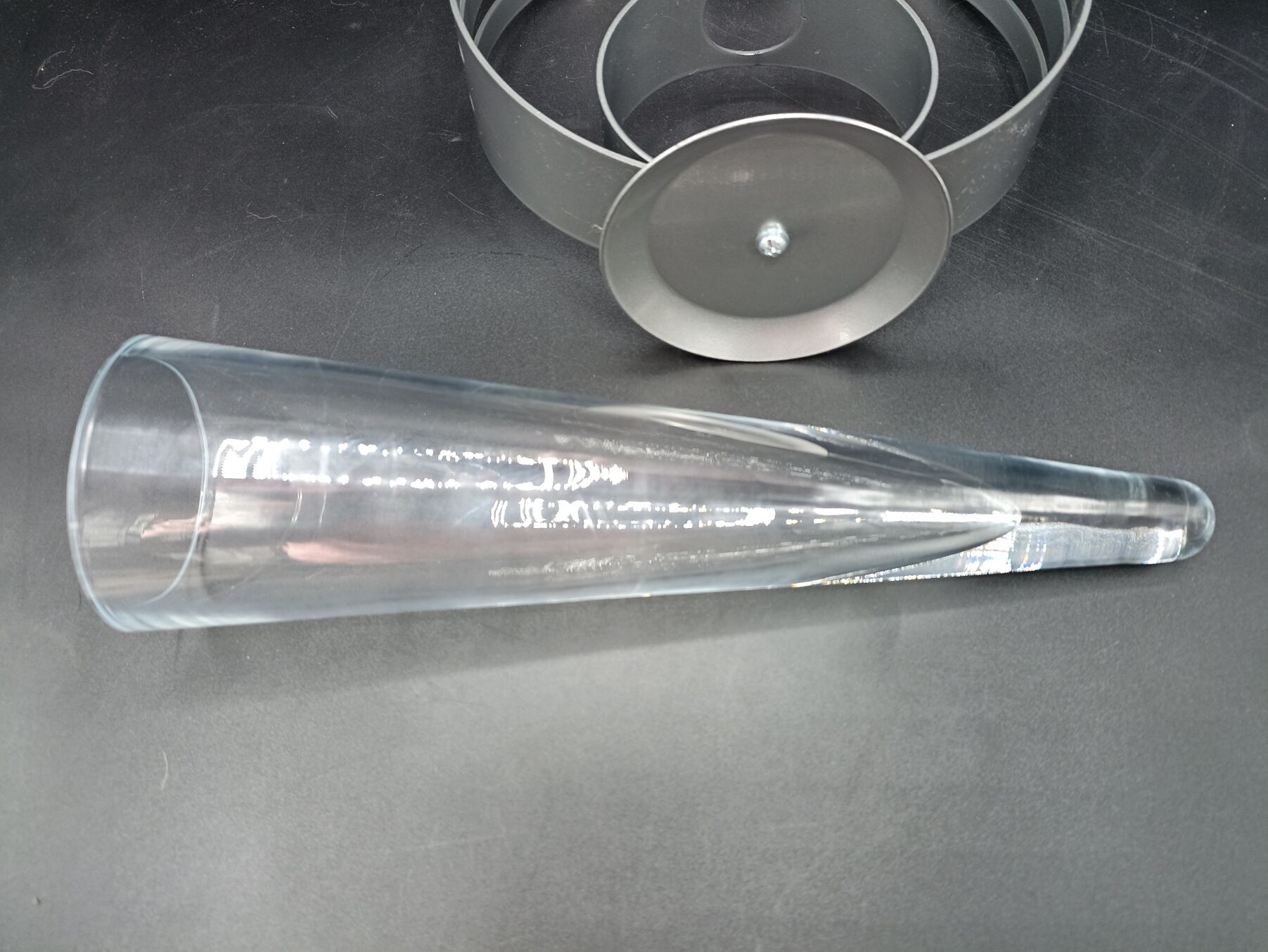 Formano 80s cornet vase - Metal and Glass