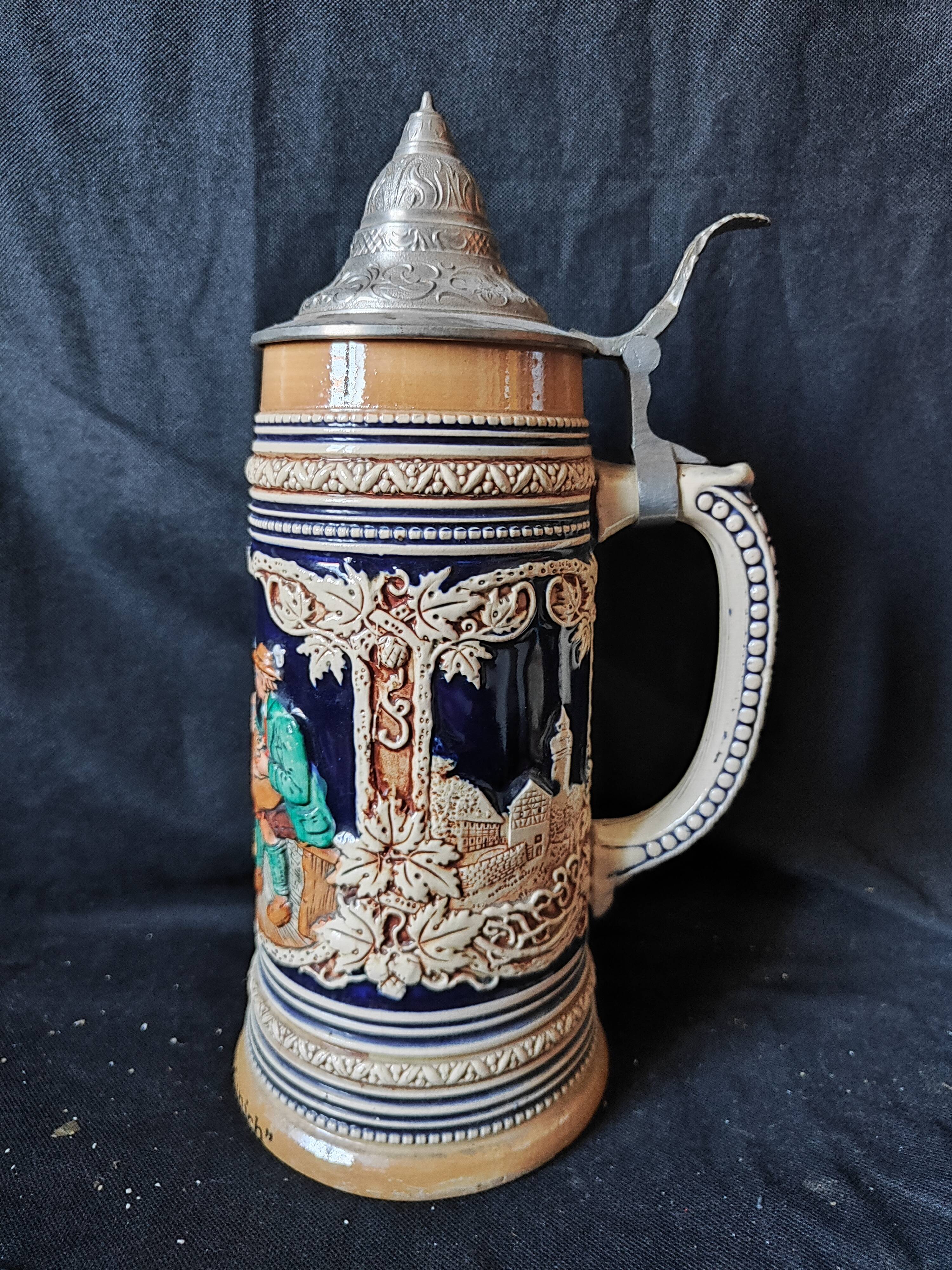 Beer mug 1 liter lowenbrau munich ceramic / numbered