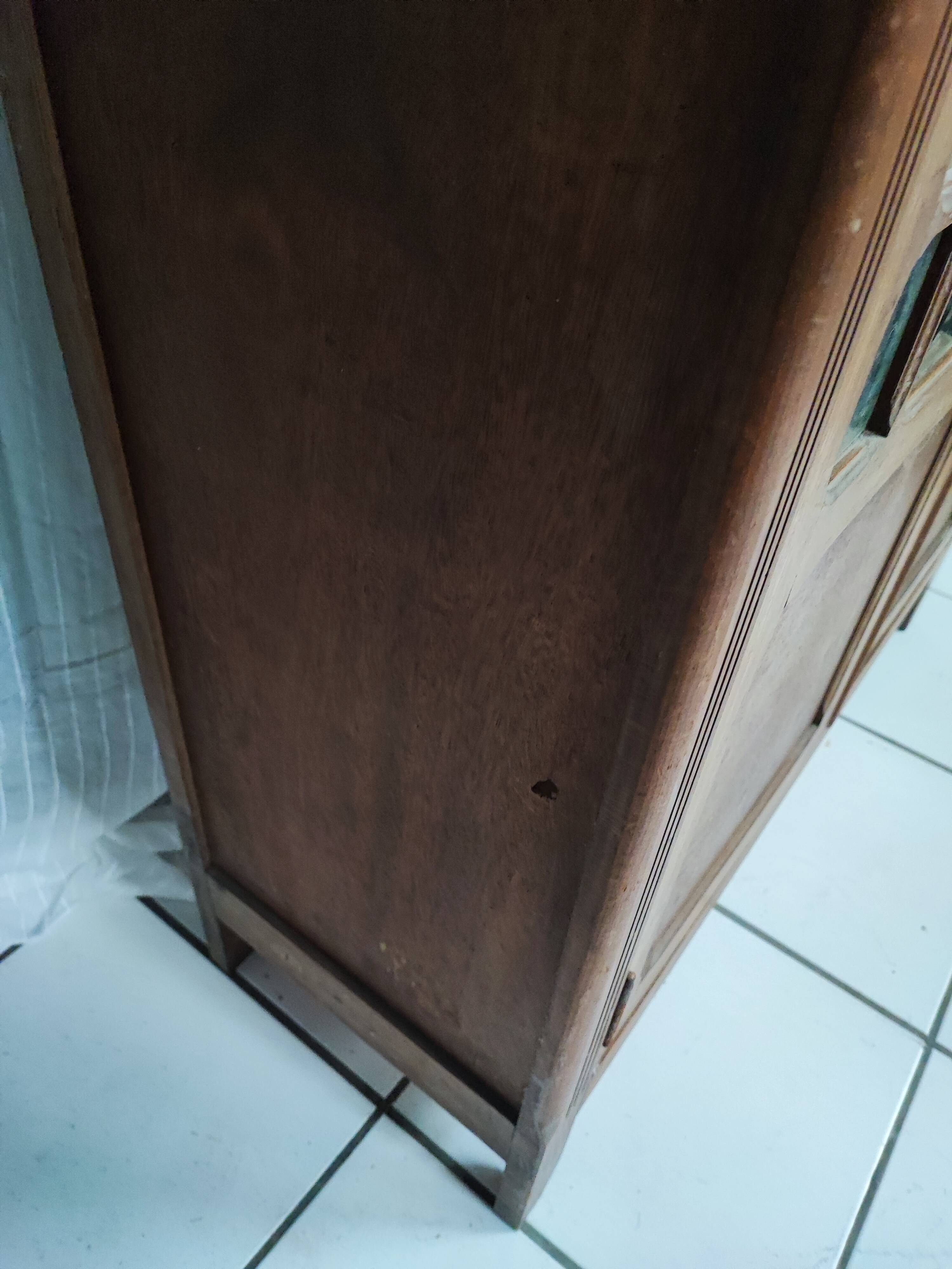 Parisian glazed wardrobe to retype