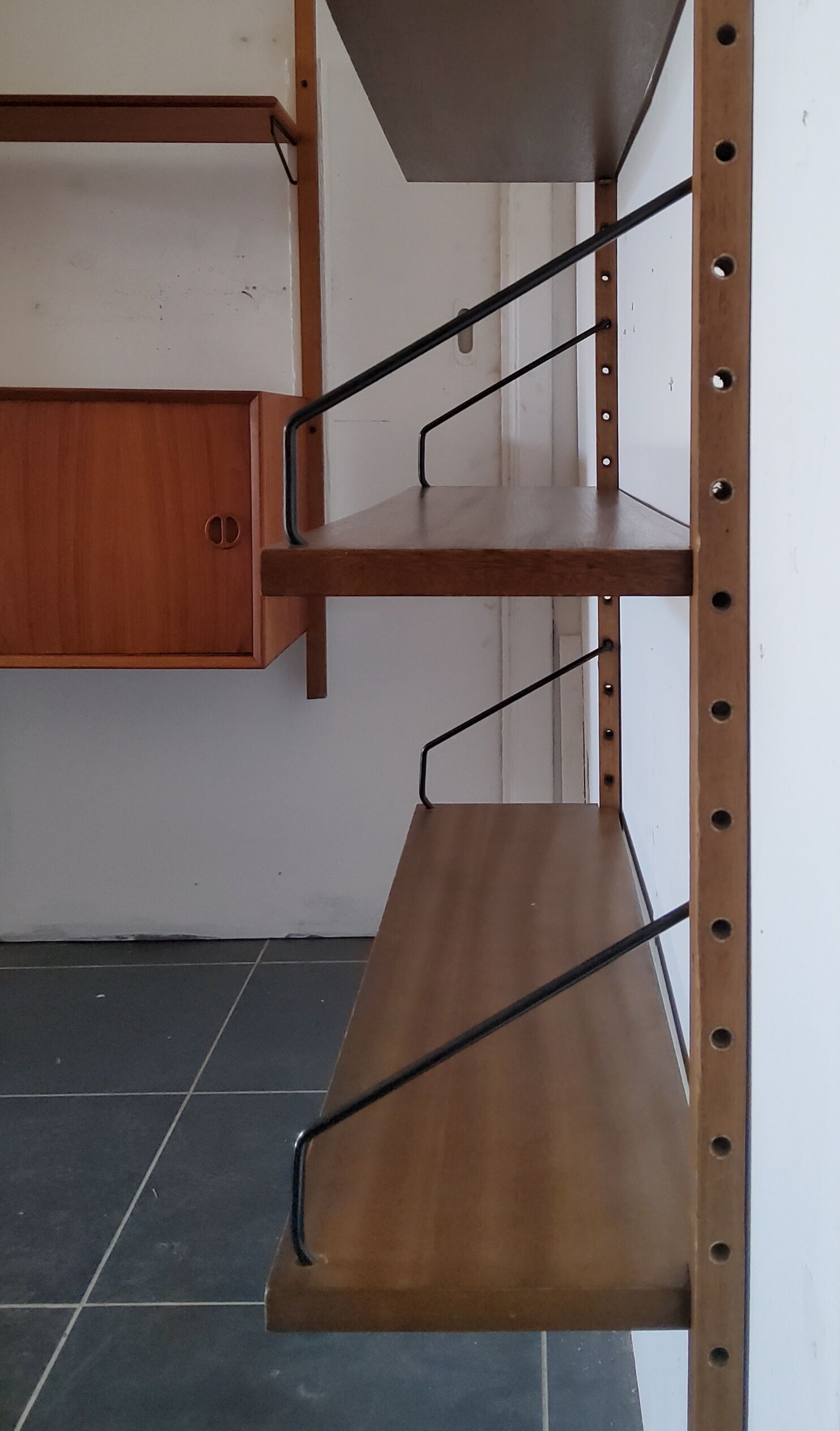 Wall unit Poul Cadovius Royal System