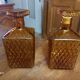 2 carafes à liqueur couleur ambré à pointes de diamant