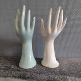 White and turquoise soliflores