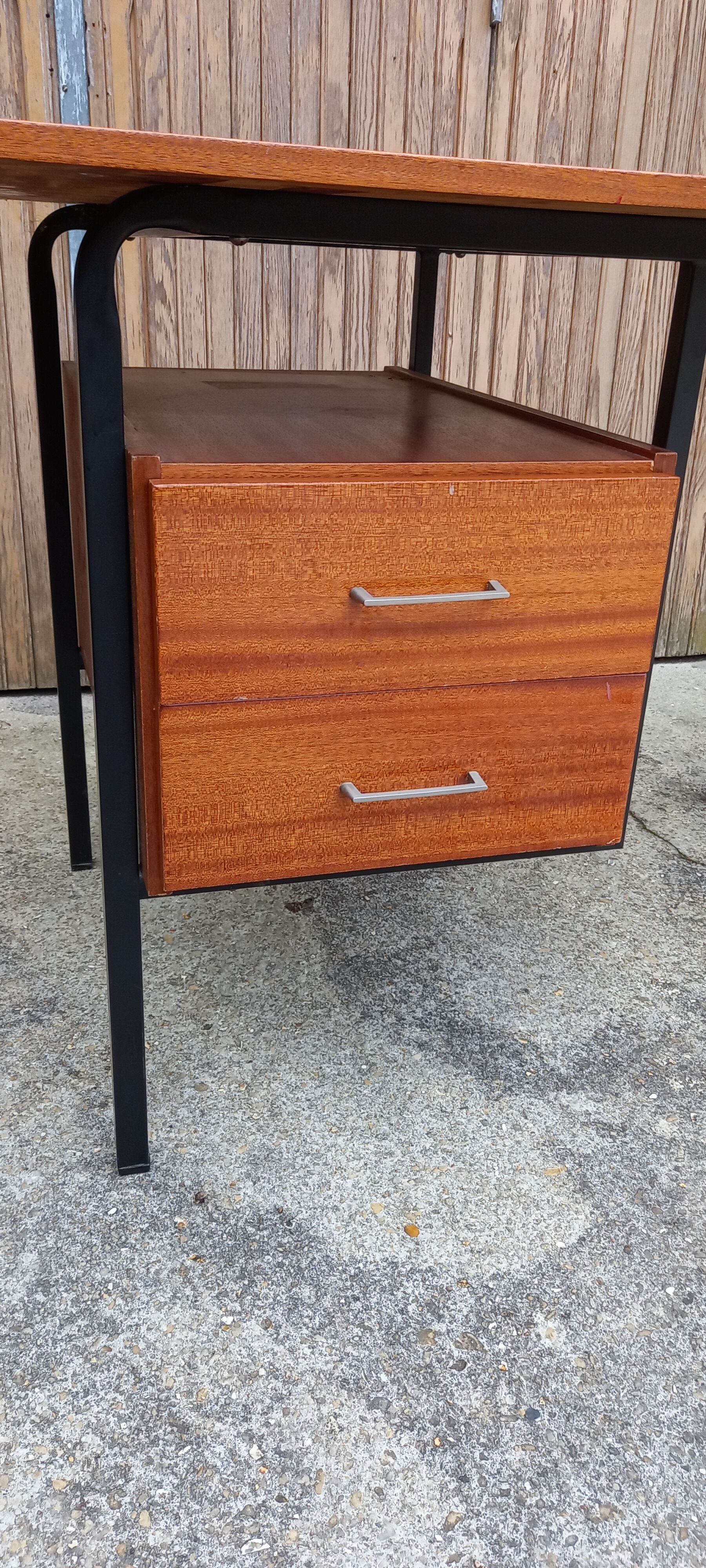 Bureau vintage annees 70
