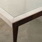 Table basse sur mesure en shagreen et laiton