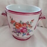 pot in Limoges signed Annnie Lestennet. Hand painted.