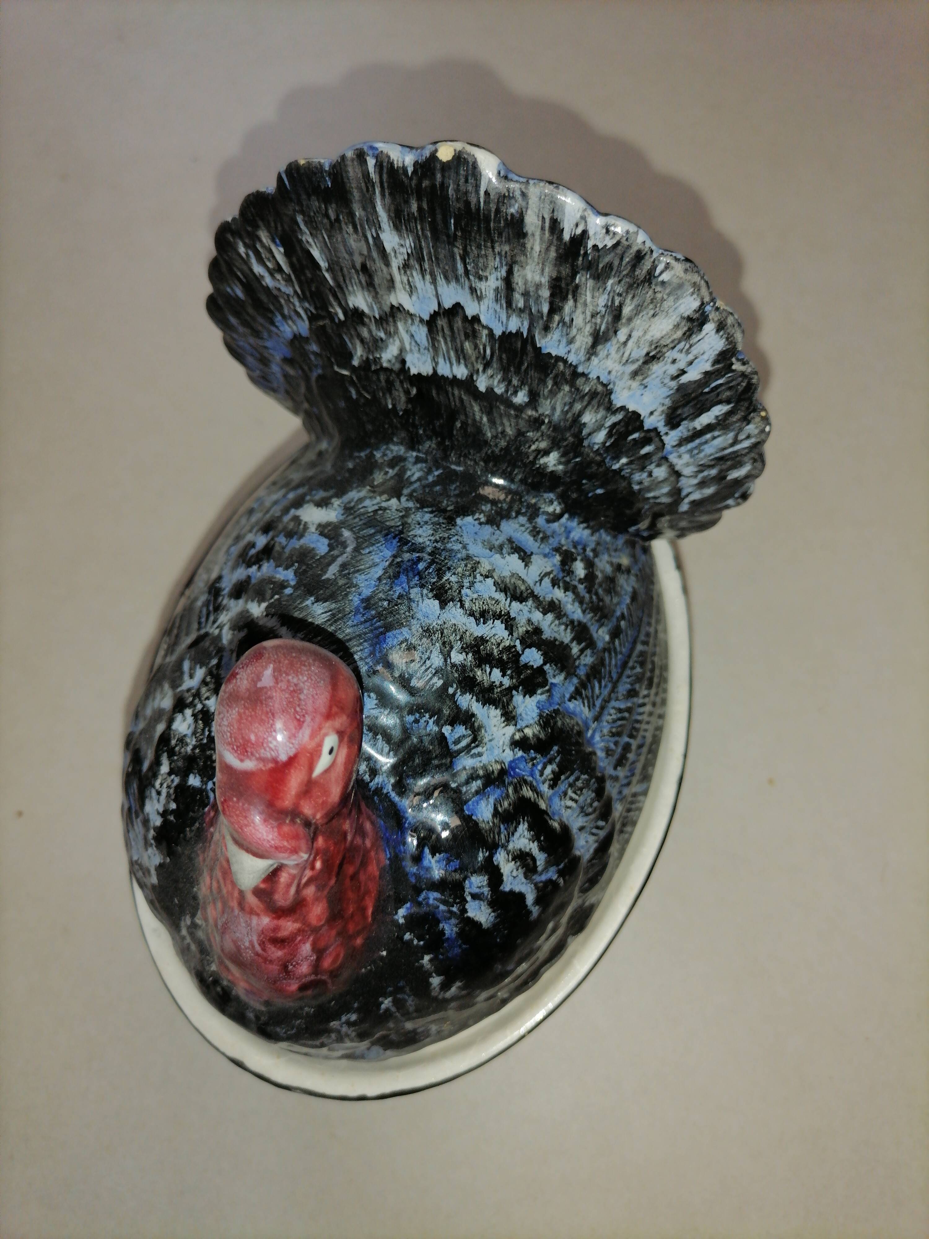 Terrine faïence paon