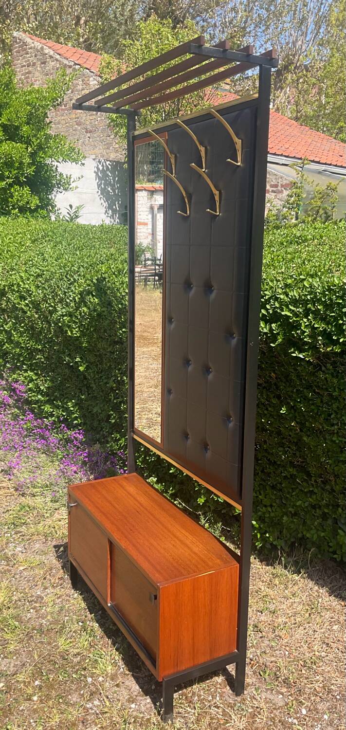 1960s Scandinavian wardrobe