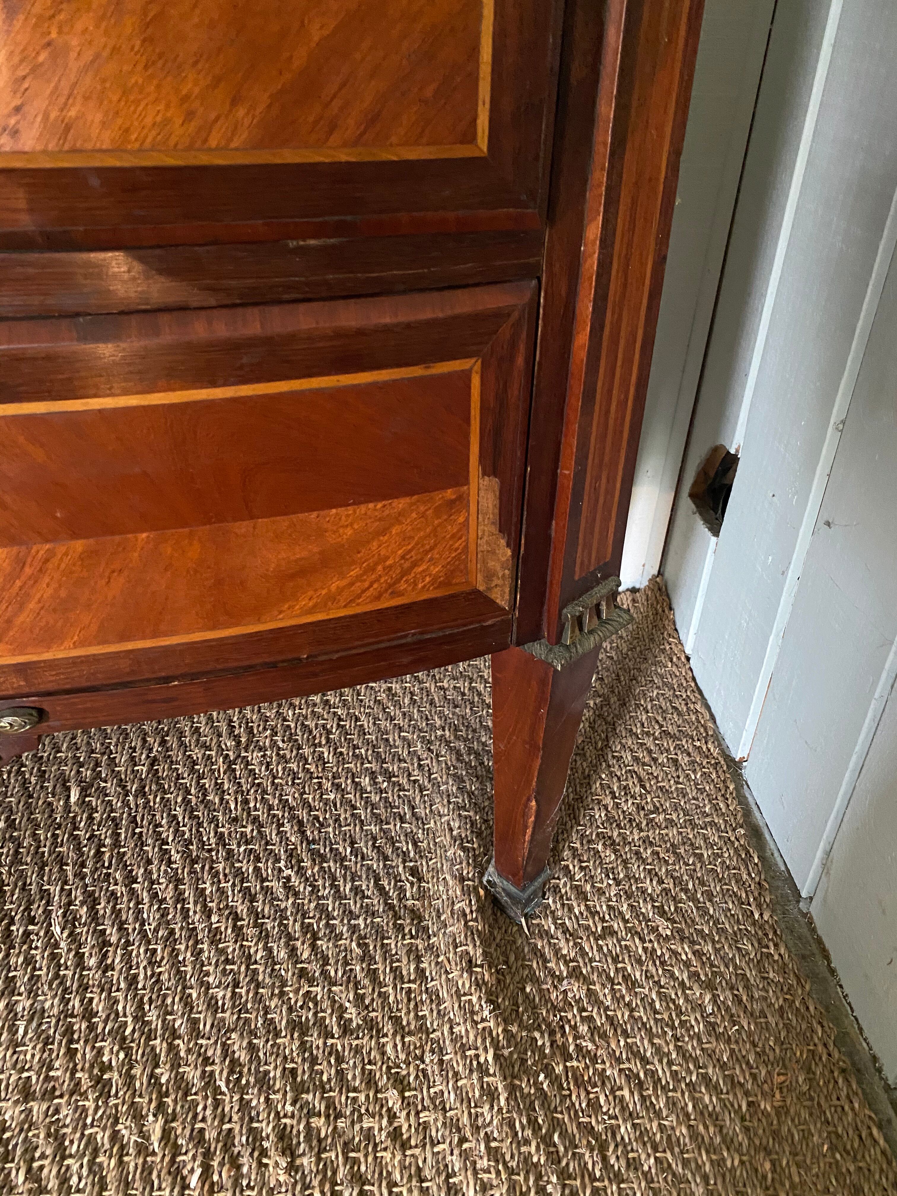 Wooden dresser marble tray