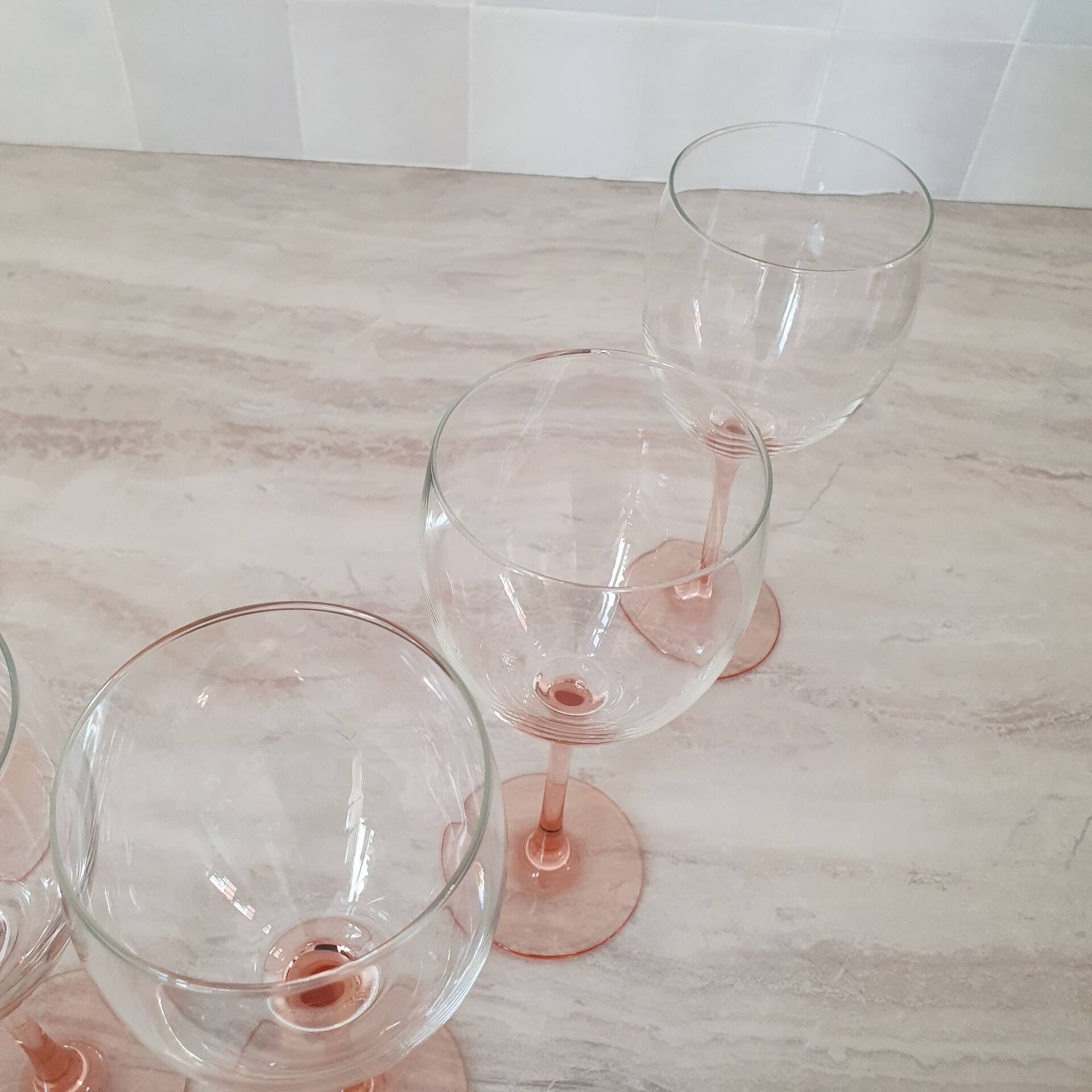 6 Verres à Eau ou Vin / verre à pied Rose par Luminarc