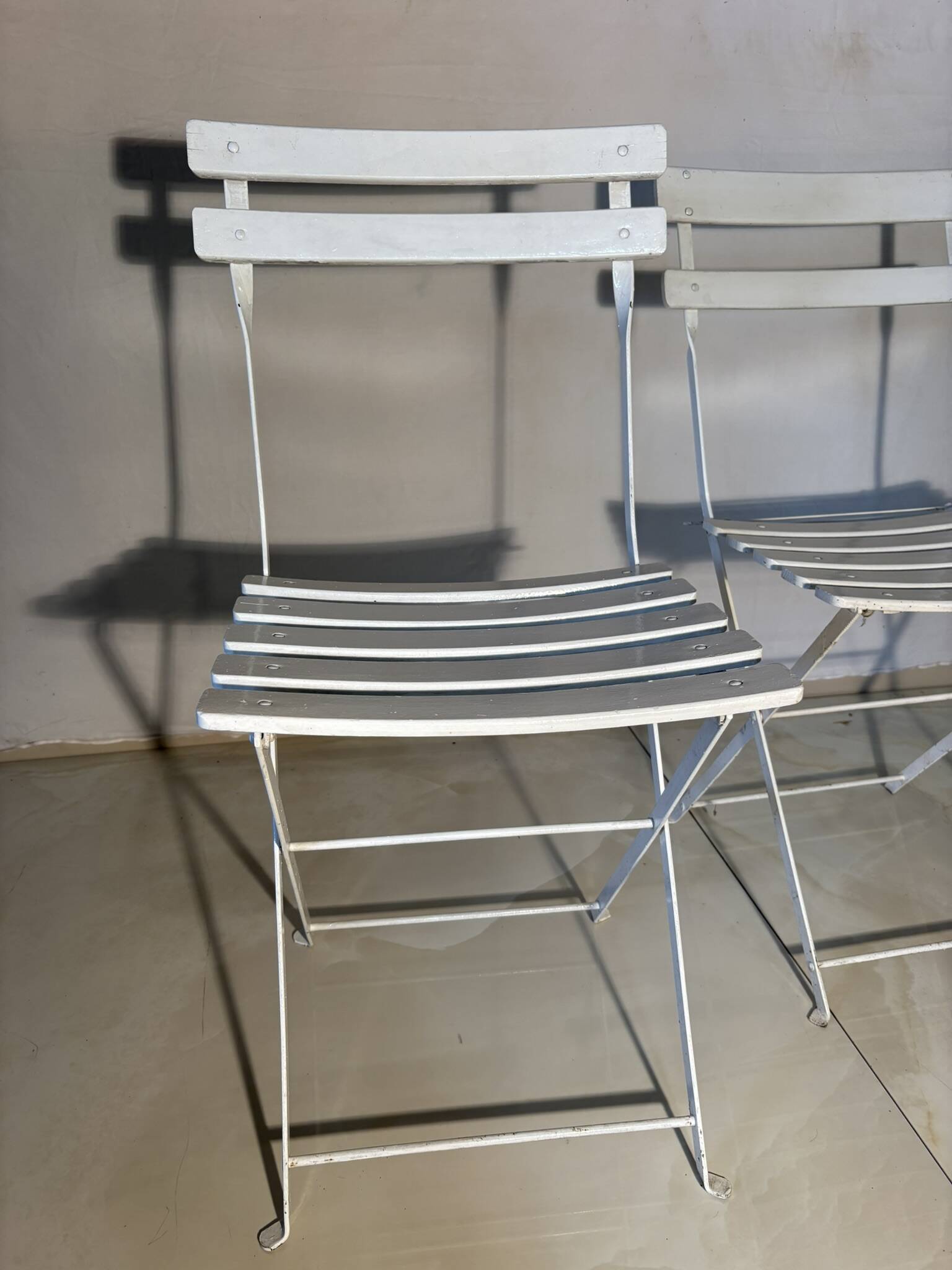 Bistro-style folding garden furniture set – table and 3 chairs