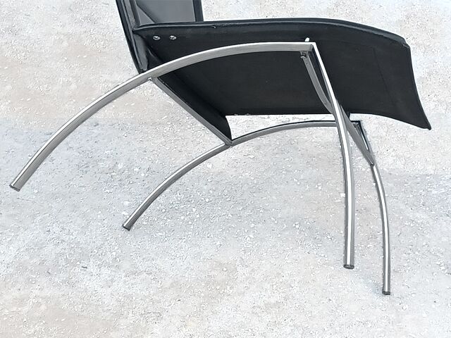 Italian leather low chair Midj